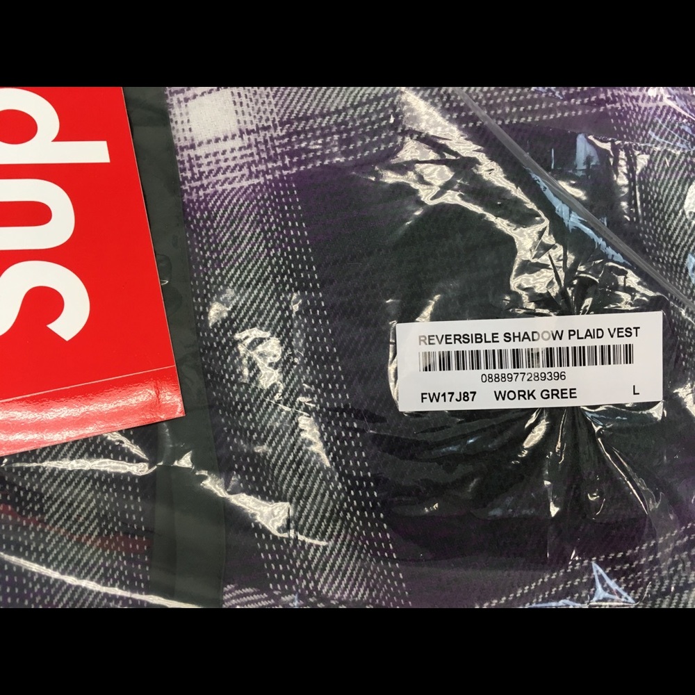 NEW! Supreme reversible shadow plaid vest - Picture 3 of 5